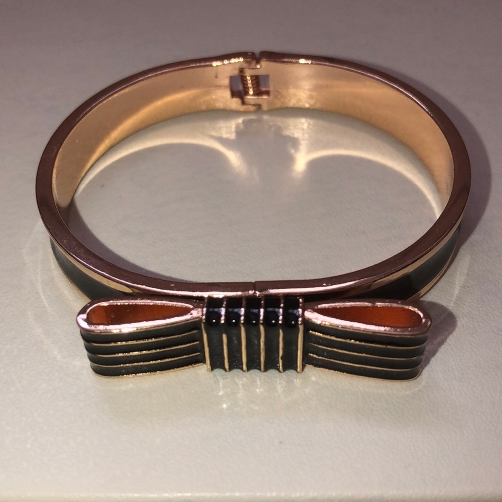 Gold and Black bow bracelet